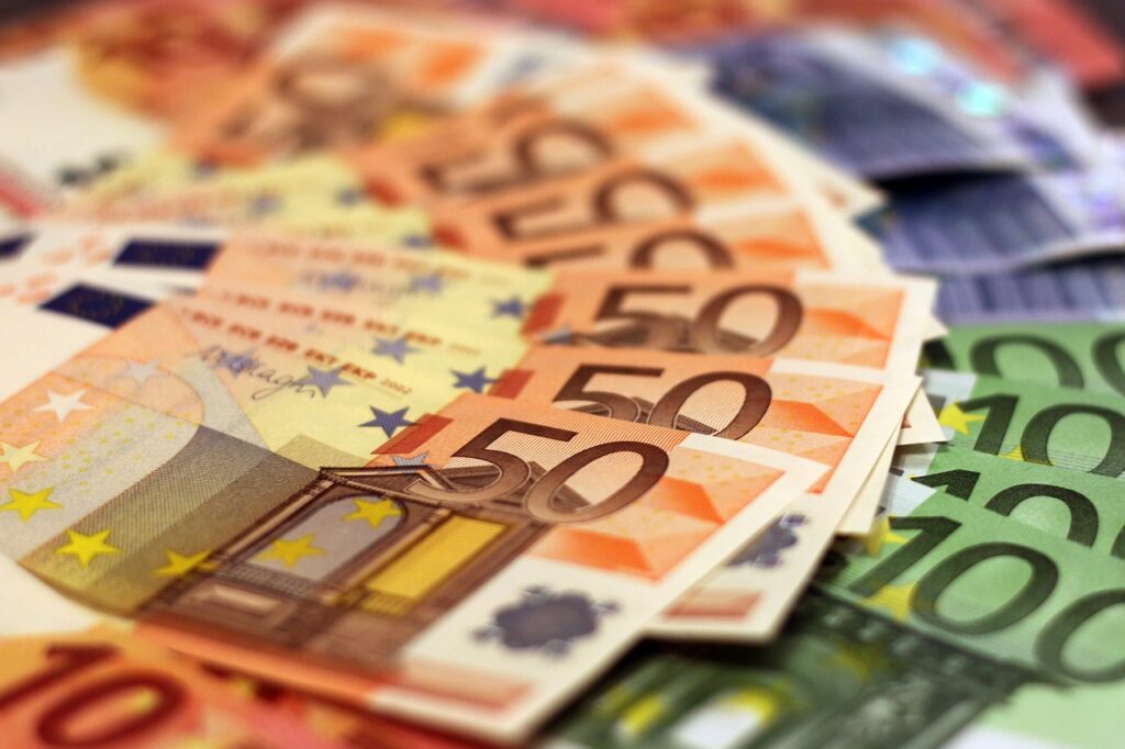 Eurostat publishes EU Current Account Surplus: 130.4 billion euros